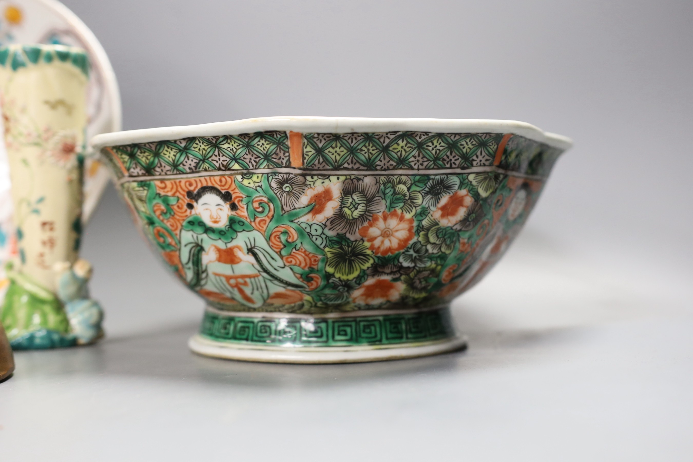 A Chinese famille verte octagonal bowl, early 20th century and other oriental ceramics, to include a wall mask, brush pot and dish